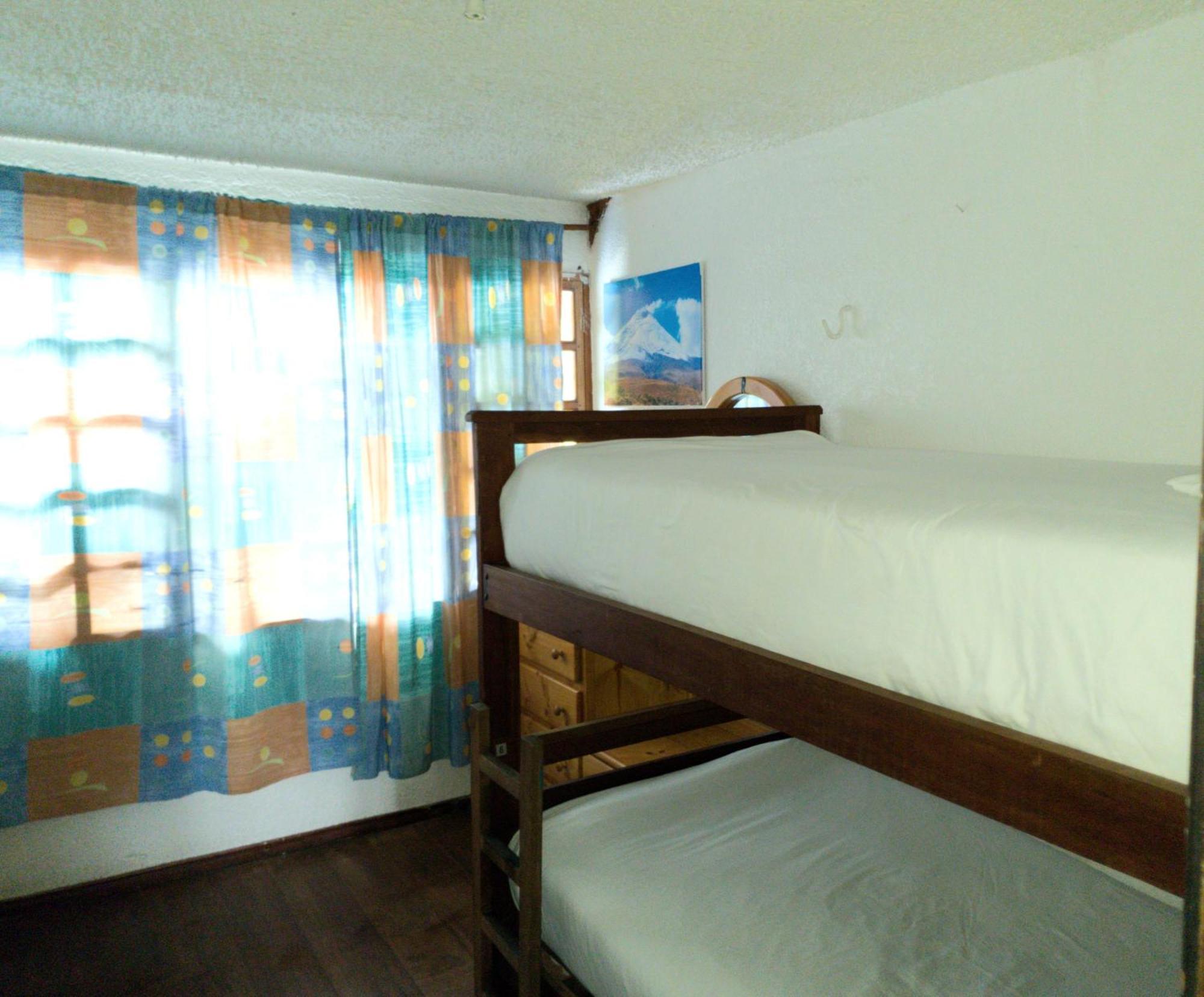 Hostal Inti Raymi Backpackers Banos  Exterior photo